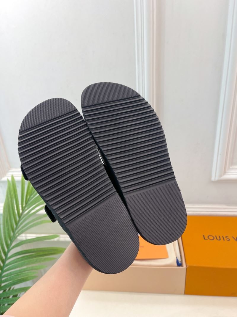 Louis Vuitton Slippers